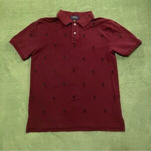 Boys polo Ralph Lauren maroon shirt with navy horses in a size XL in boys